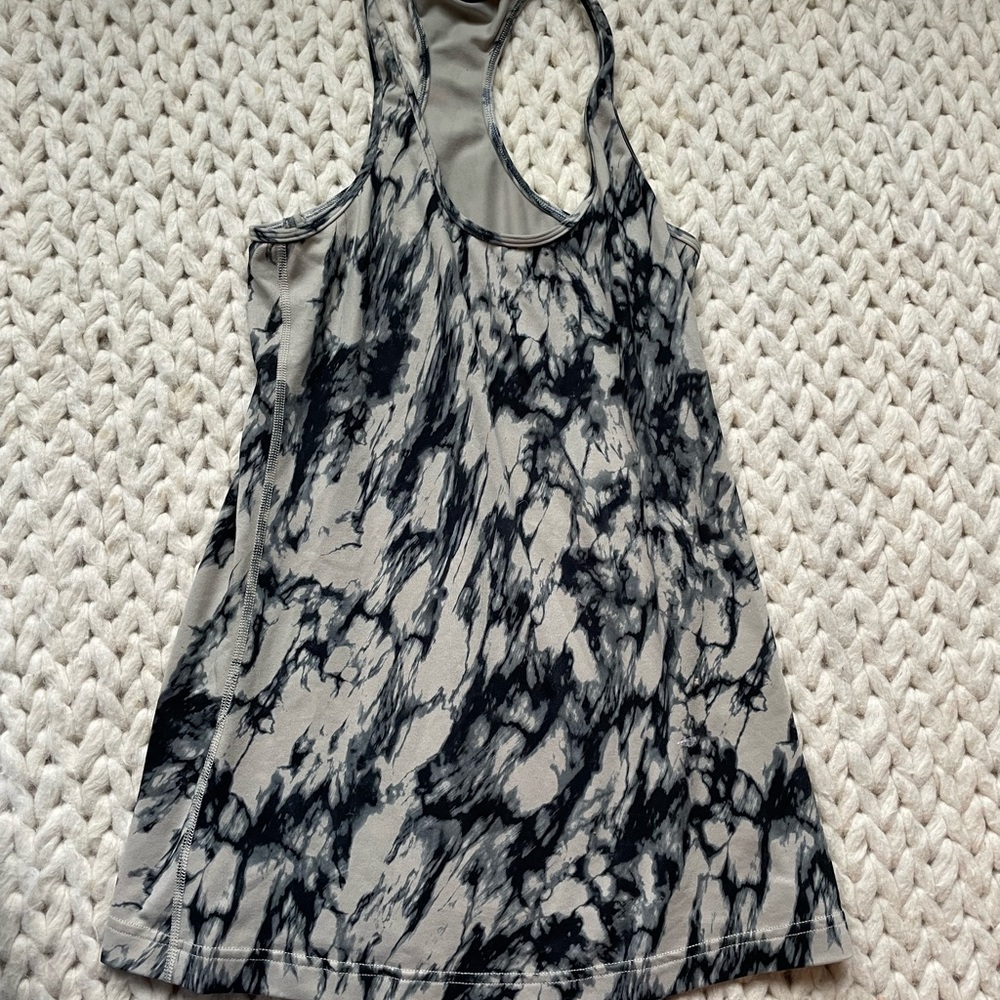 Lululemon Racerback Tank Size 6